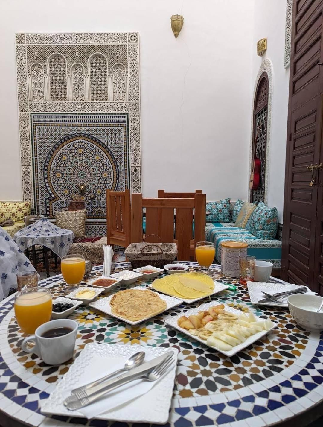 Riad Fes Colors & Spa - Family Lodging Екстериор снимка