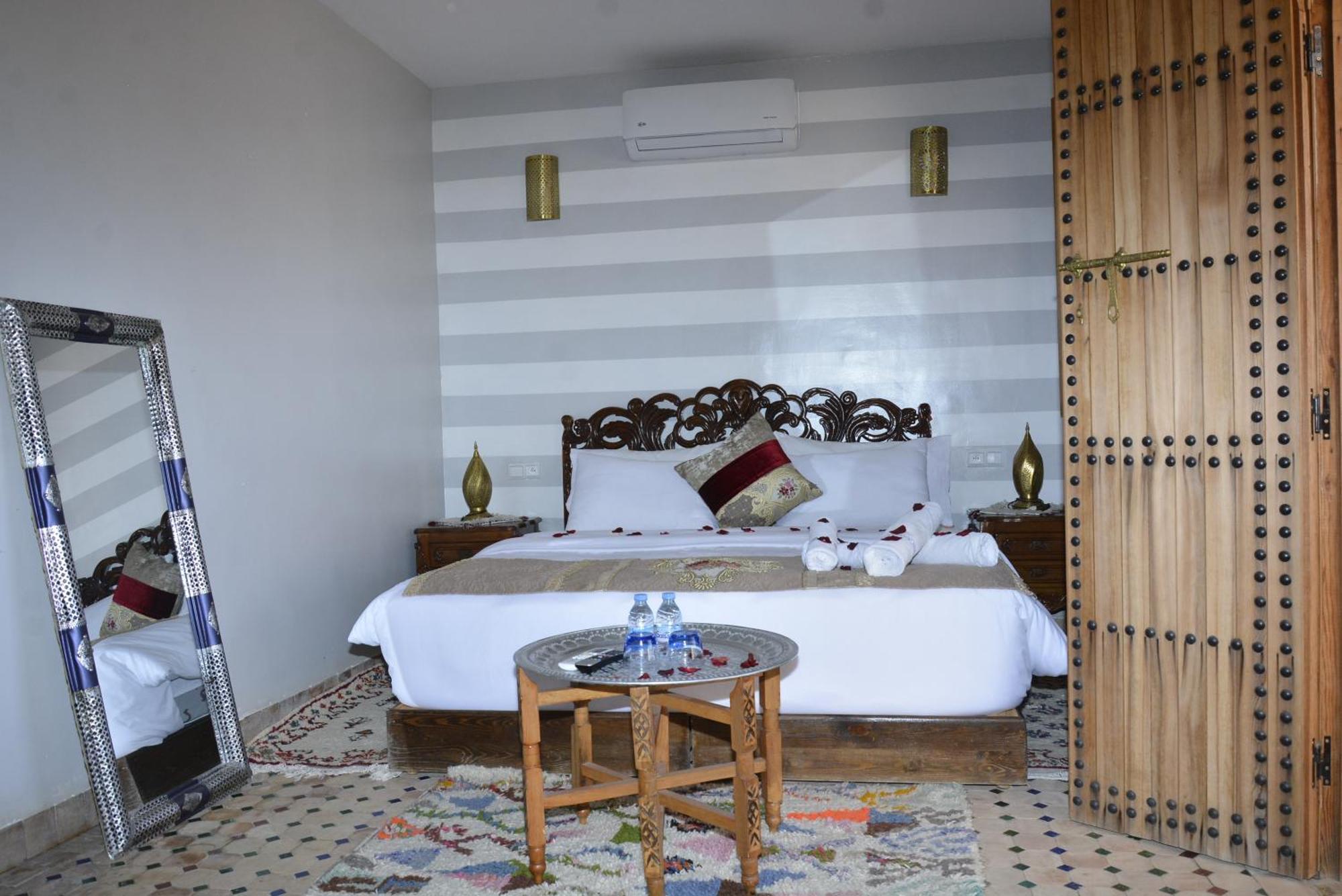 Riad Fes Colors & Spa - Family Lodging Екстериор снимка