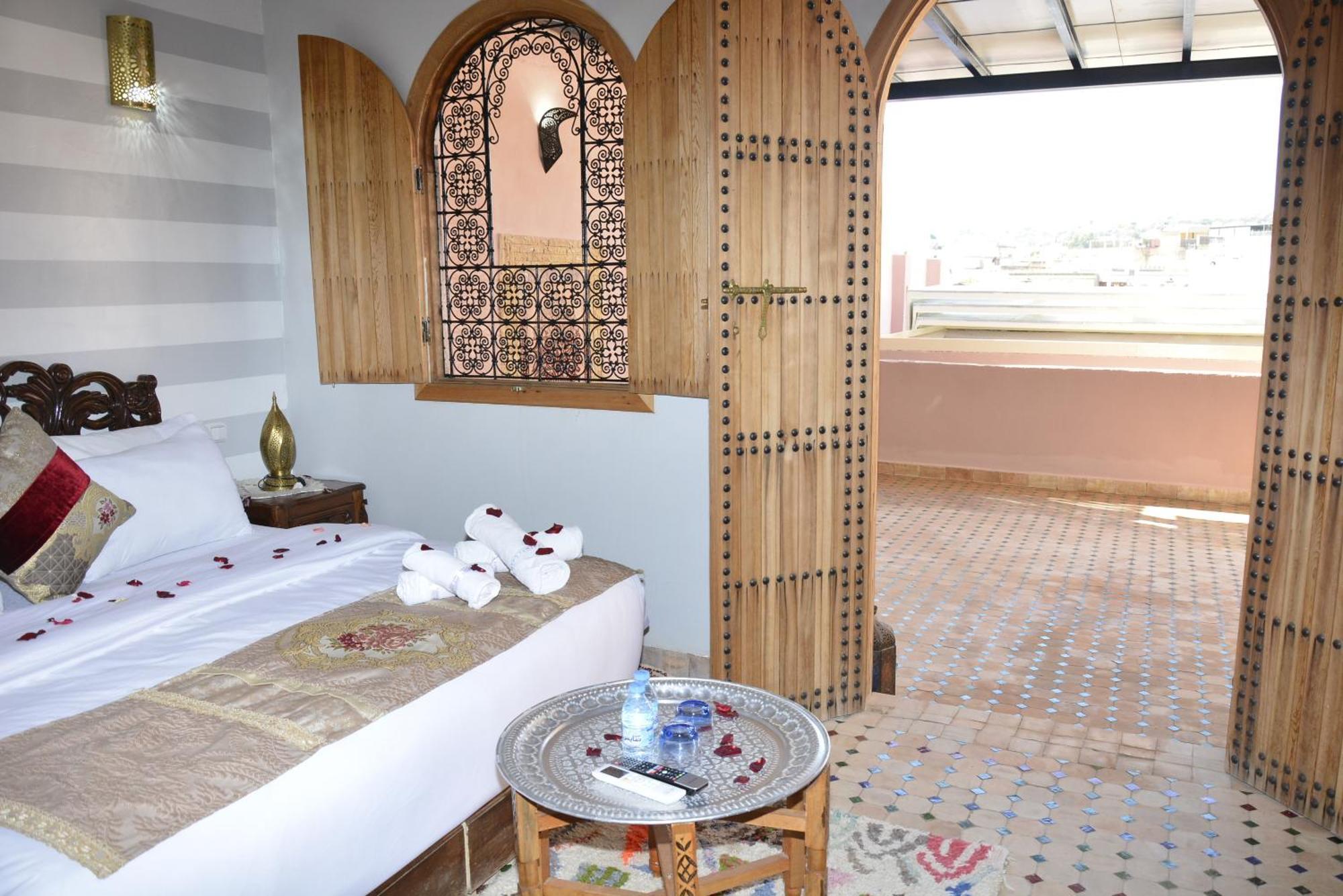 Riad Fes Colors & Spa - Family Lodging Екстериор снимка